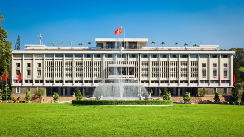 Dinh Độc Lập là công trình gắn liền với nhiều dấu mốc quan trọng trong lịch sử Việt Nam